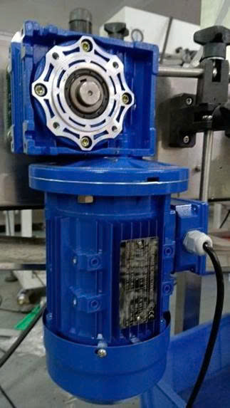 Alternative view of MÁY CO MÀNG HƠI NƯỚC MODEL: YUPA- DX240